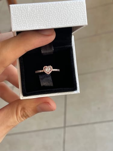 Customer photo review of ANILLO PANDORA PROMESA CORAZON BRILLANTE ELEVADO BLANCO ORO ROSA + KIT DE REGALO