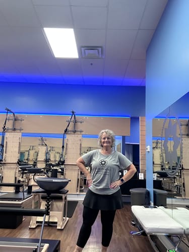 Customer photo review of 15" Summit Skirted Leggings w/Pockets (2024 Edition)