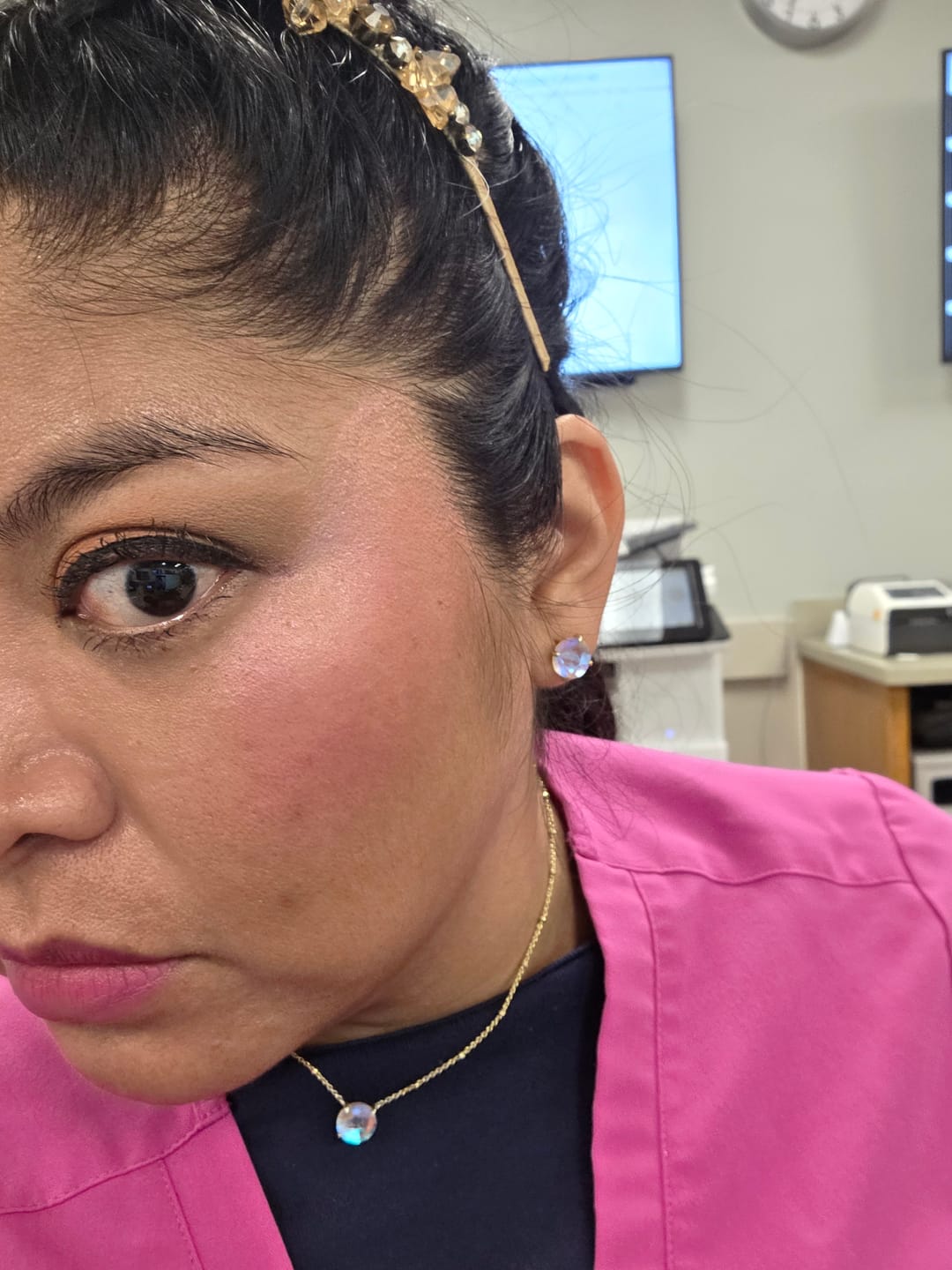 Customer photo review of P.Louise Cheek Of It Liquid Highlighter