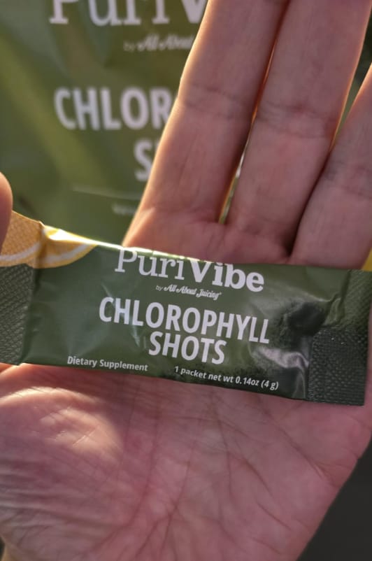 Customer photo review of Chlorophyll & Lemon Wellness Juice Shots - Superfood Powder - Supports Detox & Gut Health