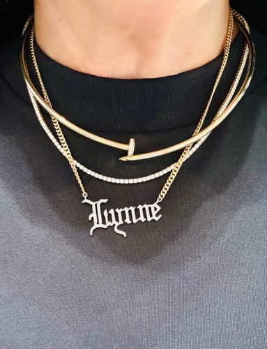 Customer photo review of 10k Nail Necklace