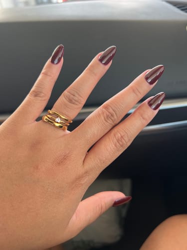 Customer photo review of Madison Wave Ring Set