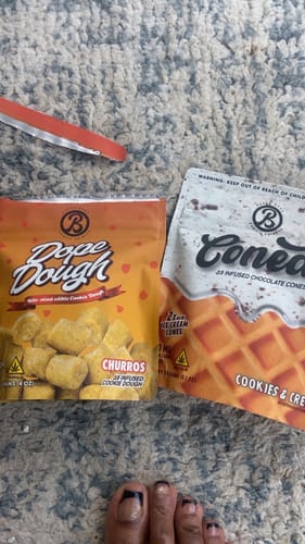 Customer photo review of CONED - COOKIES & CREAM 2-PACK