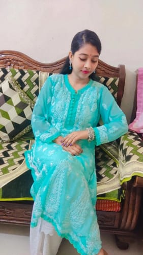 Customer photo review of Meera Mint Green & White Georgette kurta
