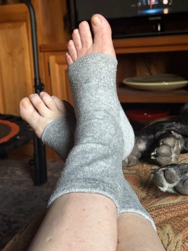 Customer photo review of Premium Anti-Fatigue Bamboo Footsleeves