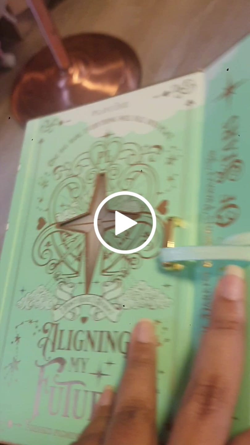 Customer video review of P. Louise Aligning My Future Pastel Eyeshadow Palette