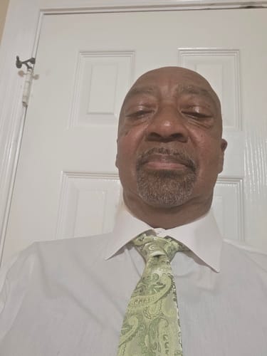 Customer photo review of Ties2you Light Green Tie Floral Men Necktie Hanky Cufflinks Set