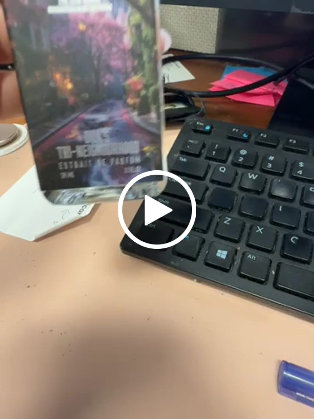 Customer video review of Dua's Tri-Neighborhood