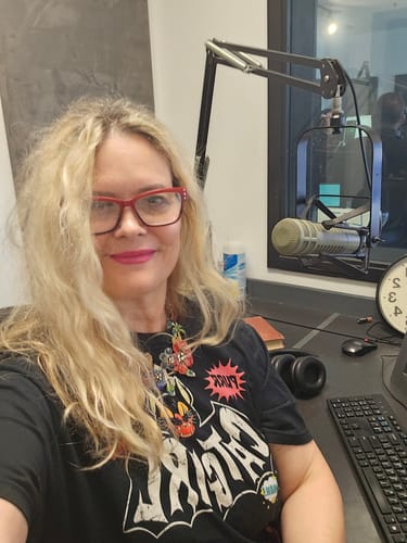 Customer photo review of The Catgirl Vintage Rockabilly T-Shirt