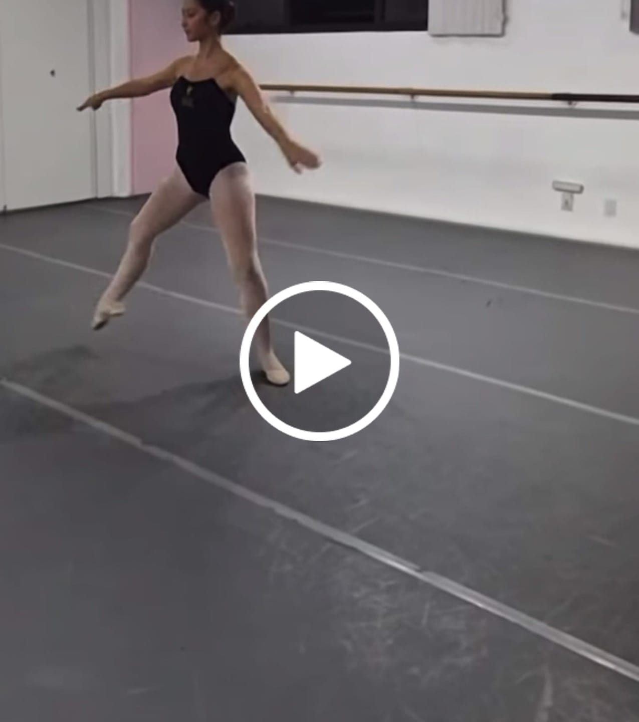 Customer video review of Hanami® Canvas - Sapatilha de Ballet