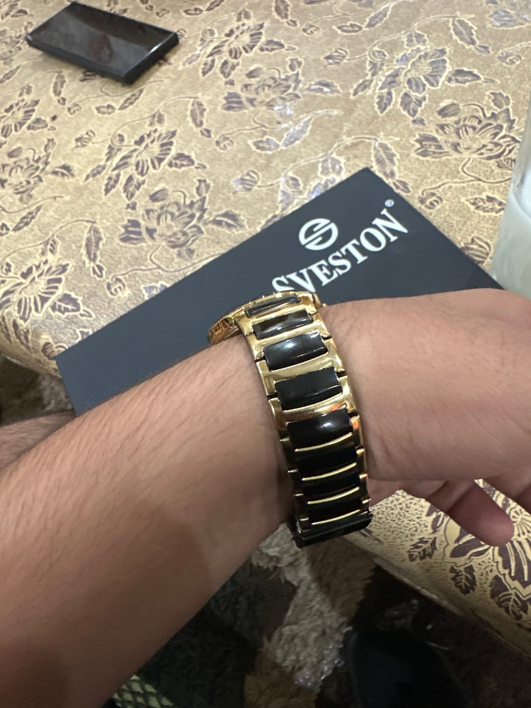 Customer photo review of Livingston