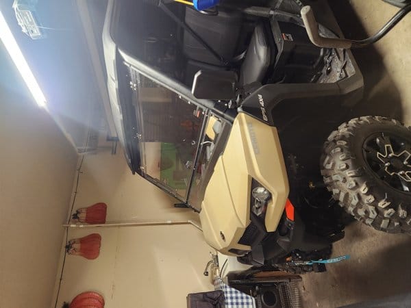 Customer photo review of 2-IN-1 Flip Windshield for CFMOTO UForce 1000 / 1000XL