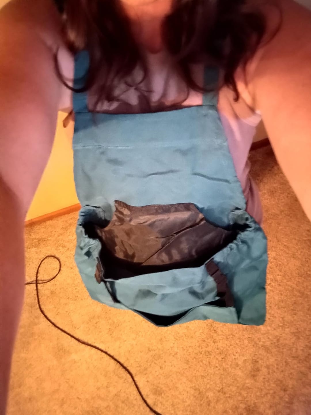 Customer photo review of GardenMate™ - Cross Back Gardening Apron