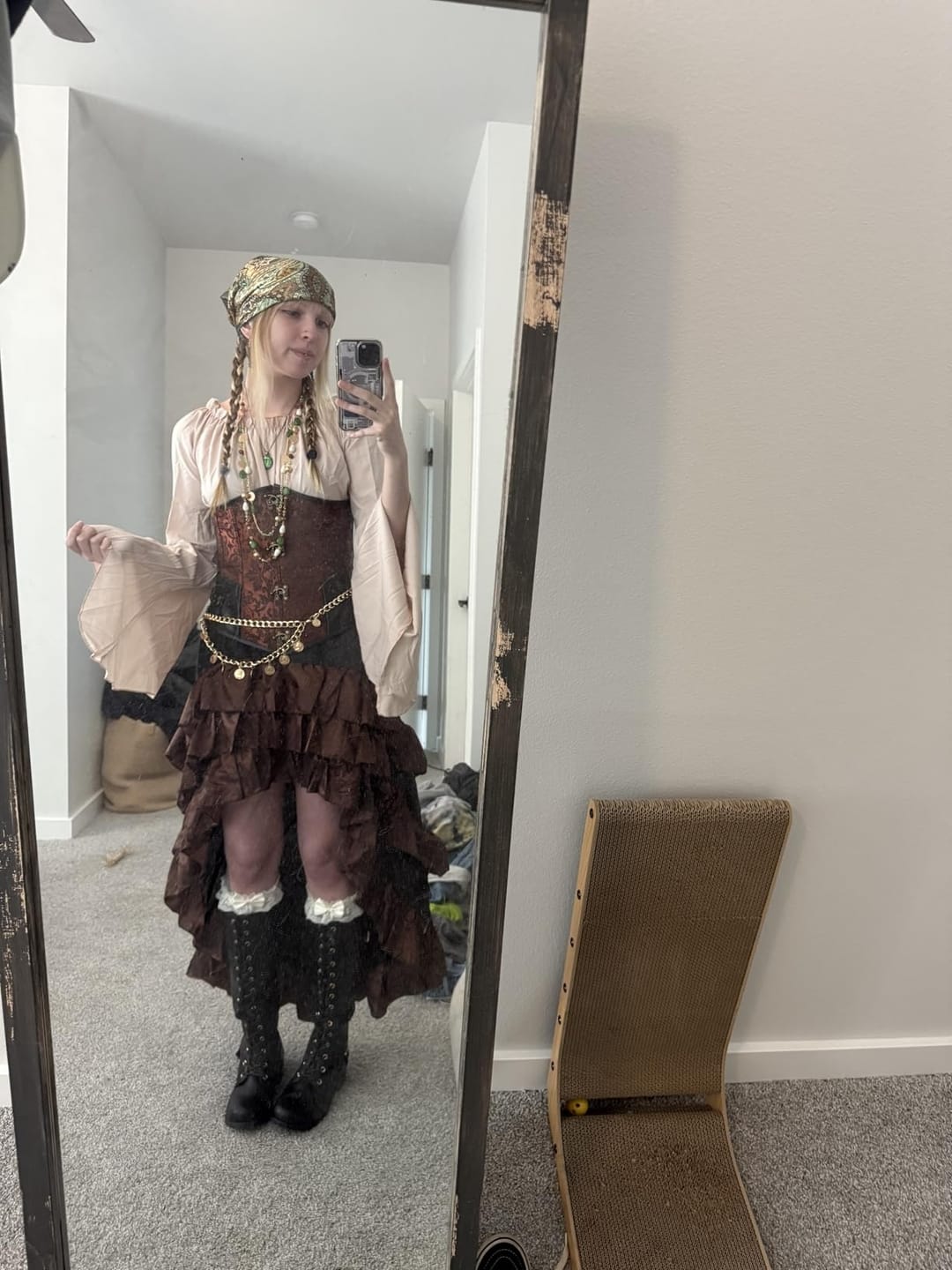 Customer photo review of Bustle Steampunk skirt