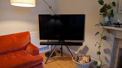 Customer photo review of Picasso FT65 TV Stand