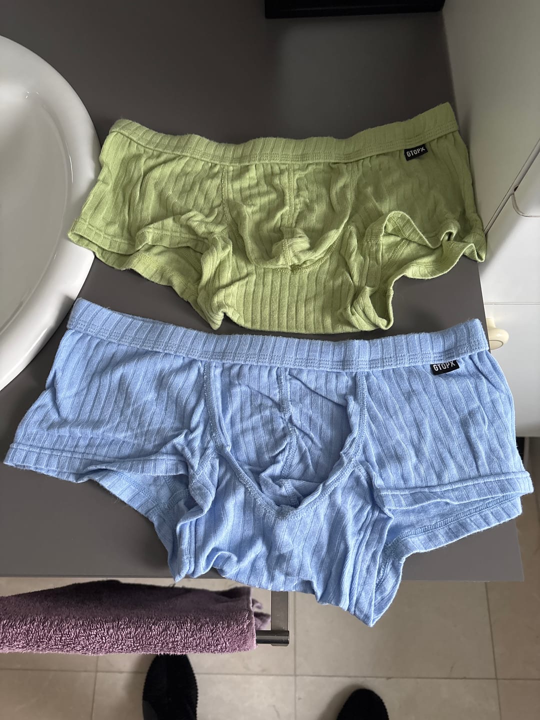 Customer photo review of Men's Threaded Fabric U-Raised Low Rise Trunks