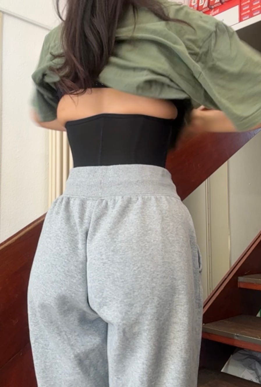 Customer photo review of Black Waist Trainer
