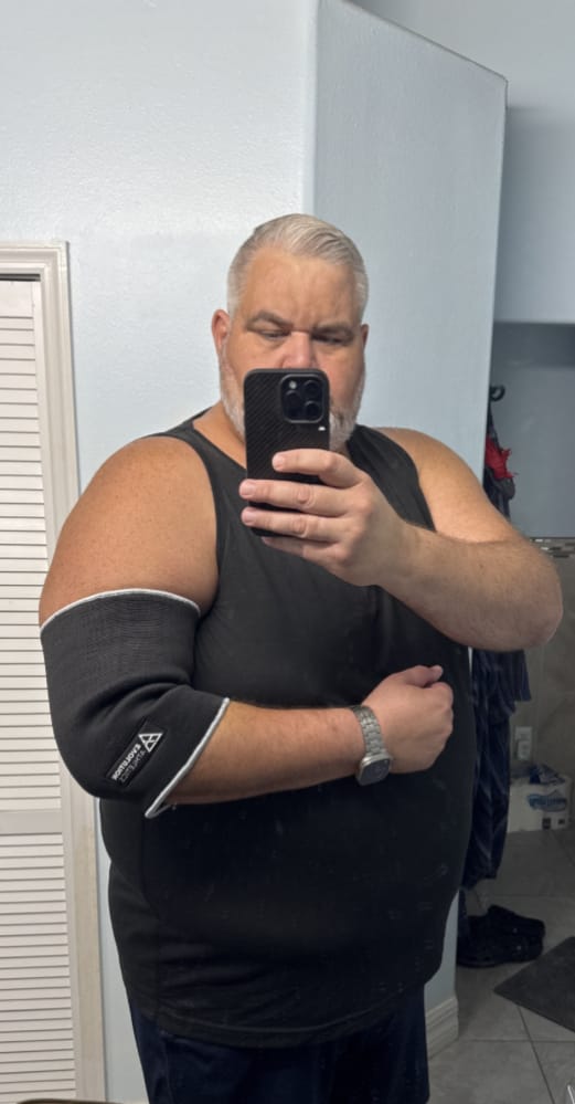 Customer photo review of EA TRIPLE PLY ELBOW SLEEVES