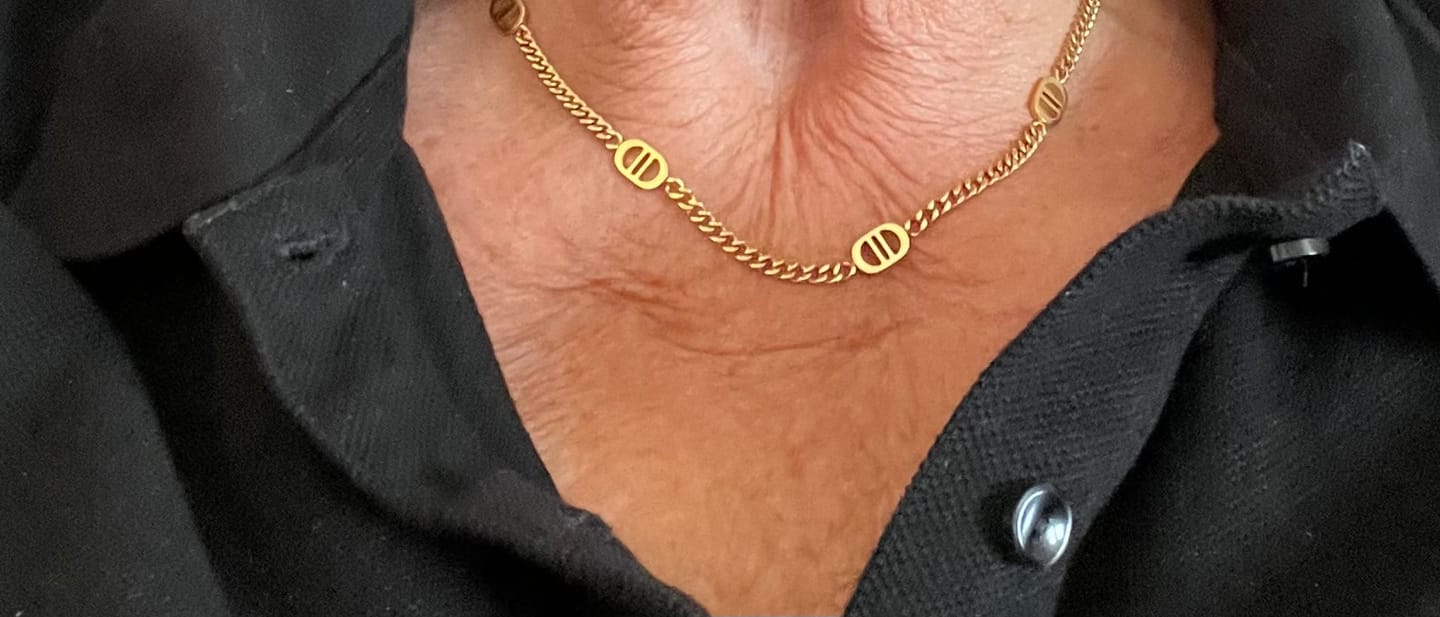 Customer photo review of Five Prestige Halskette | 18K vergoldet
