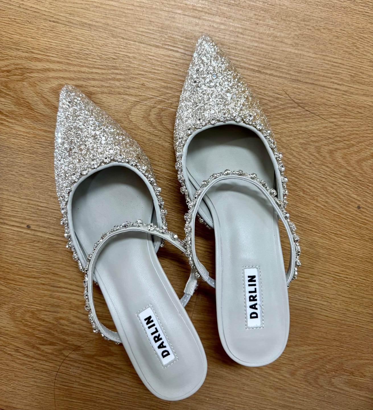 Customer photo review of 2 INCHES SILVER-BEIGE GRADIENT SIGNATURE