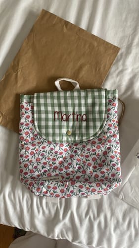 Customer photo review of Mochila infantil Carla