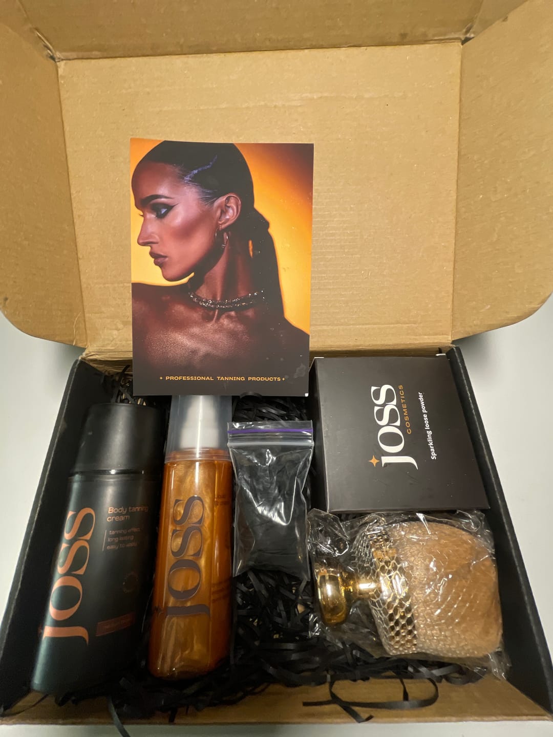 Customer photo review of Liquid bronzer - light tanning effect
