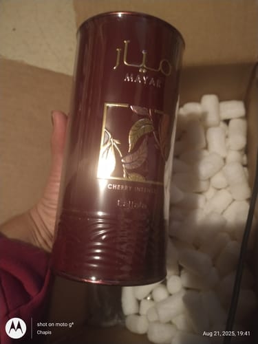 Reseña con foto de un cliente sobre Perfume Mayar Cherry Intense 100ml Edp