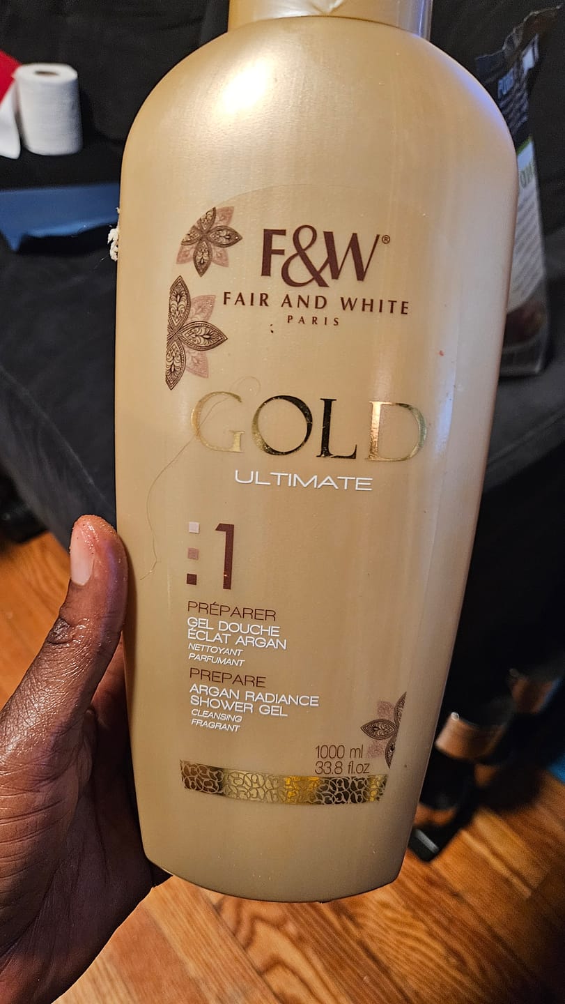 Customer photo review of Fair and White 1: Gold Argan Shower Gel 1000ml / 33.81 fl Oz