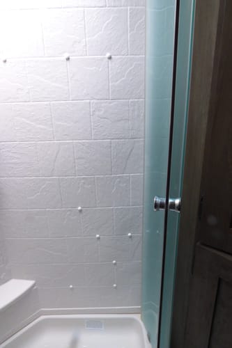 Customer photo review of HNG-100 White