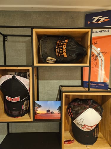 Customer photo review of Diamond Cap x Brad Ray #28