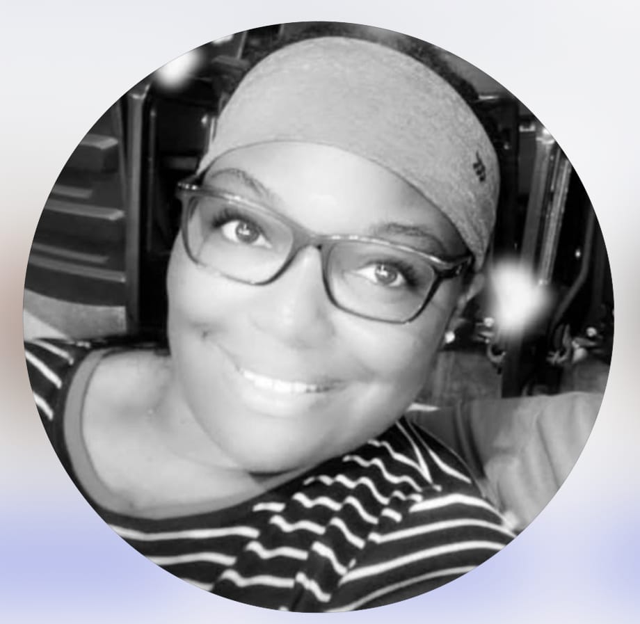 Customer photo review of Herbal Follicle Stimulator Growth Oil - Scalp & Hair Strengthening Treatment