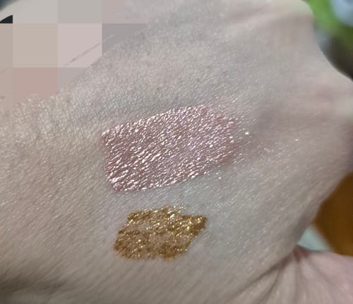 Customer photo review of Euphoria Liquid Eyeshadow