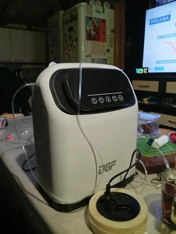 Customer photo review of Home 1-9L Adjustable Continuous Flow Oxygen Concentrator - DF-013