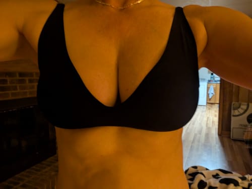 Customer photo review of Comfort Fit Seamless Wireless Bra