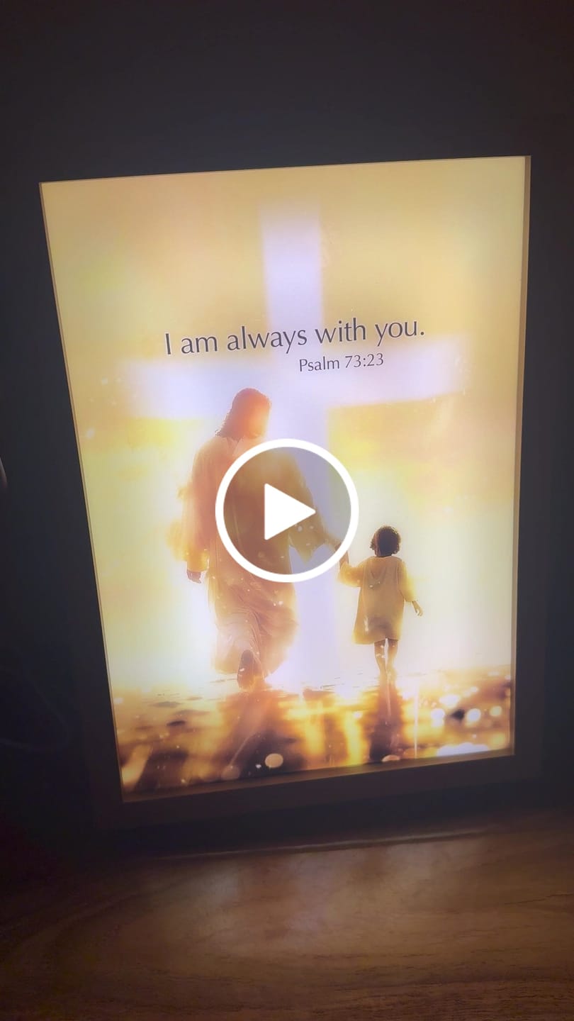 Customer video review of The Jesus Lamp
