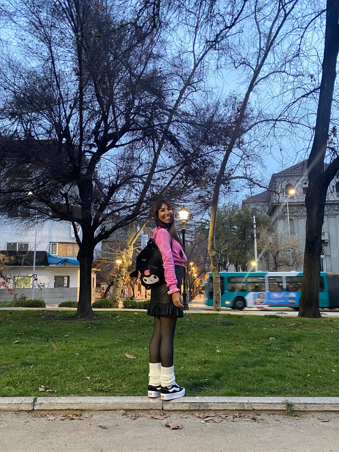 Customer photo review of Zapatilla Vans Knu Stack Plataforma Mujer Negro
