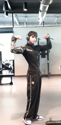 Customer photo review of Void Tech™ Vampire Hunter Zip-up Compression [ECLIPSE]