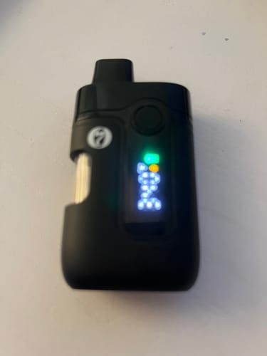 Customer photo review of MAGICSOD Blue Dream 2000mg THC Blend Disposable vape - Sativa-dominant