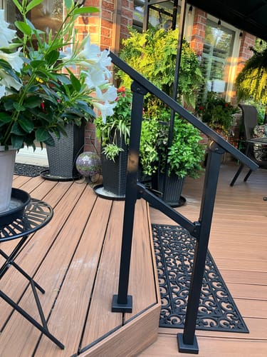 Customer photo review of Stairs Handrail Screws (8 SD + 8 FL) + Hex Bit