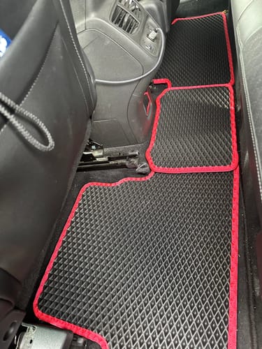 Customer photo review of Auto Fußmatten nach Maß - Komplettset