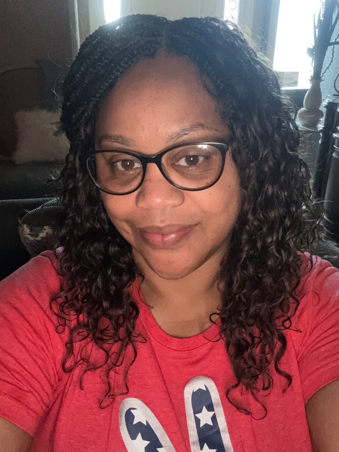 Customer photo review of Kiki - 16" Pre Bleached Swiss HD Lace Human Hair Curls Full Lace Knotless Boho Box Braided Wig