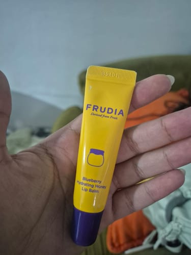 Customer photo review of Blueberry Hydrating Honey Lip Balm