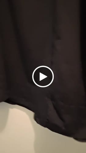 Customer video review of Anti-Muffin-Top Flowy Tank Top
