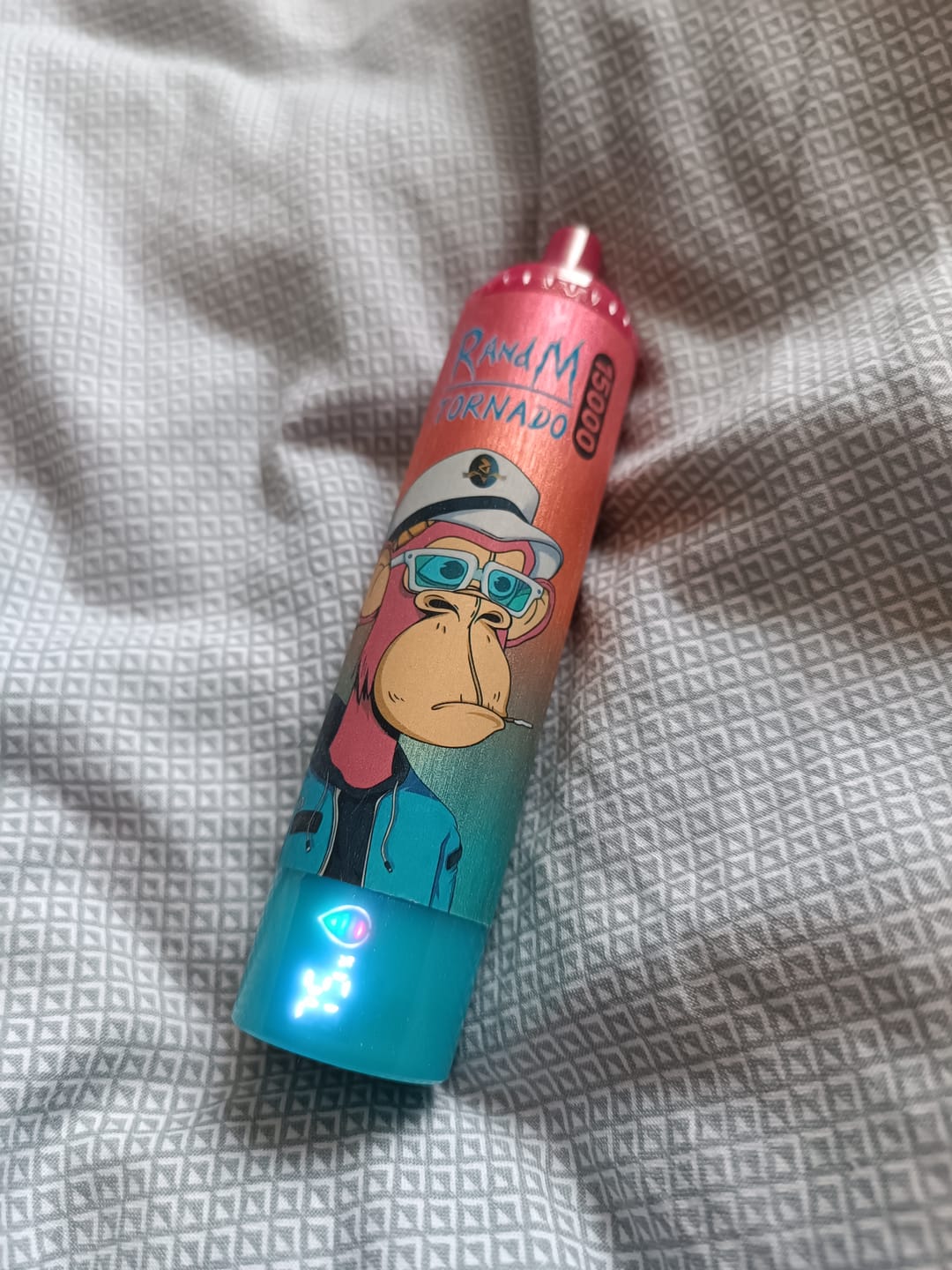 Customer photo review of RandM Tornado 15000 Disposable Vape