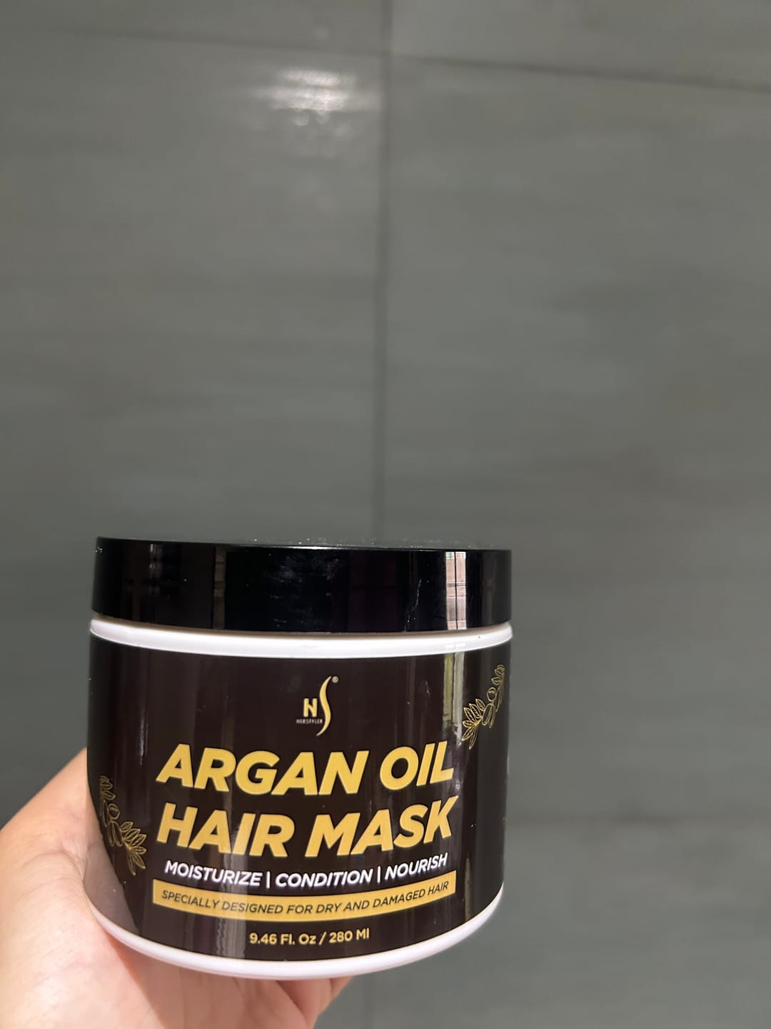 Customer photo review of Argan Oil Hair Mask