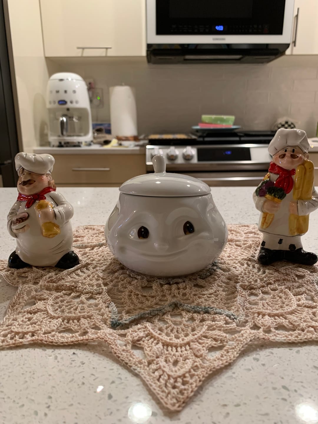 Customer photo review of Sugar Bowl, Sweet Face, Movie Edition with Lid