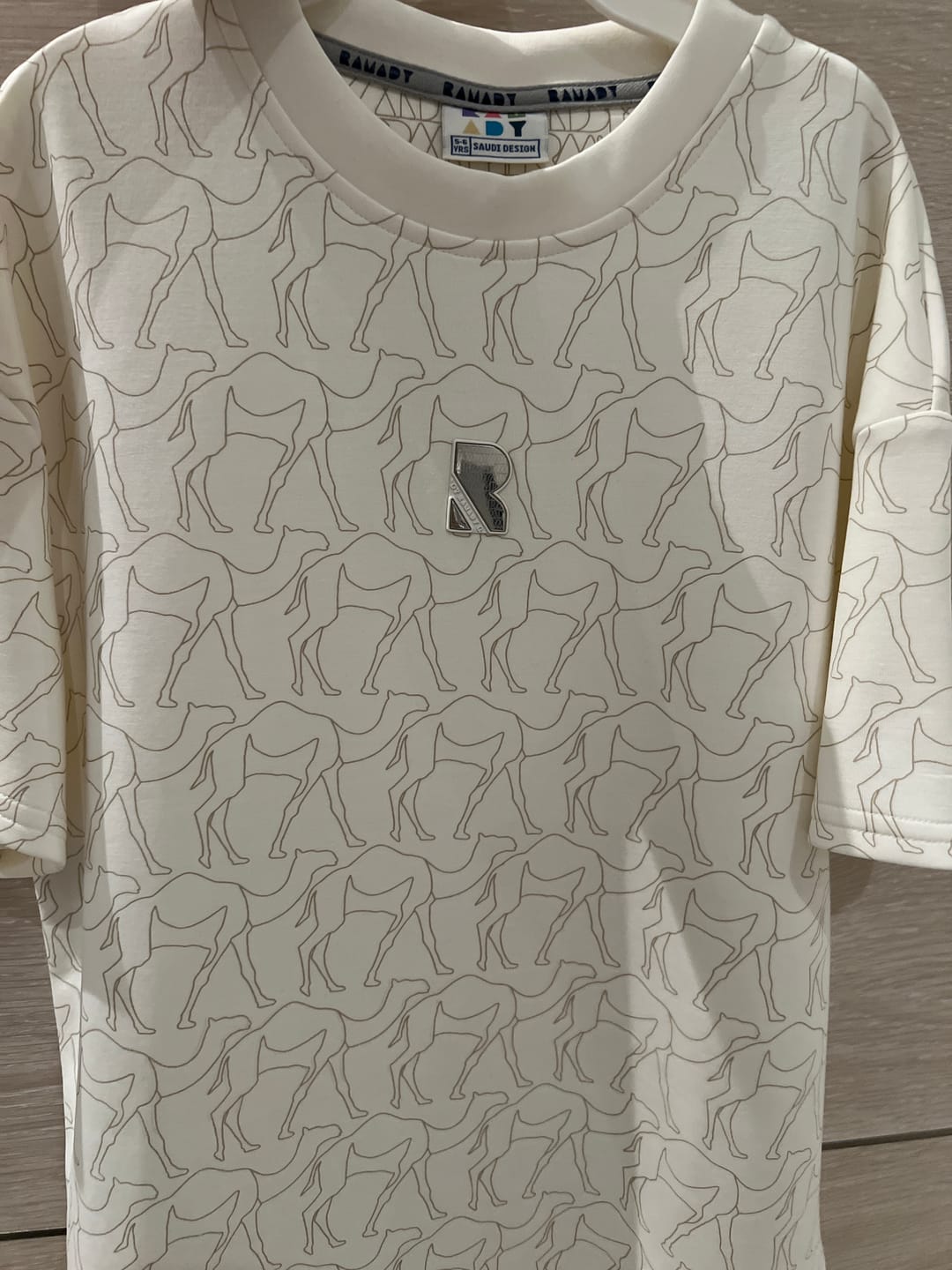 Customer photo review of Kids' T-shirt with Camel Print