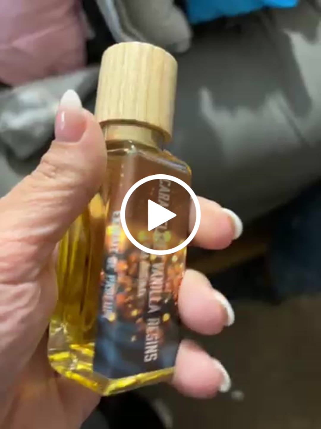 Customer video review of Caramelized Vanilla Resins