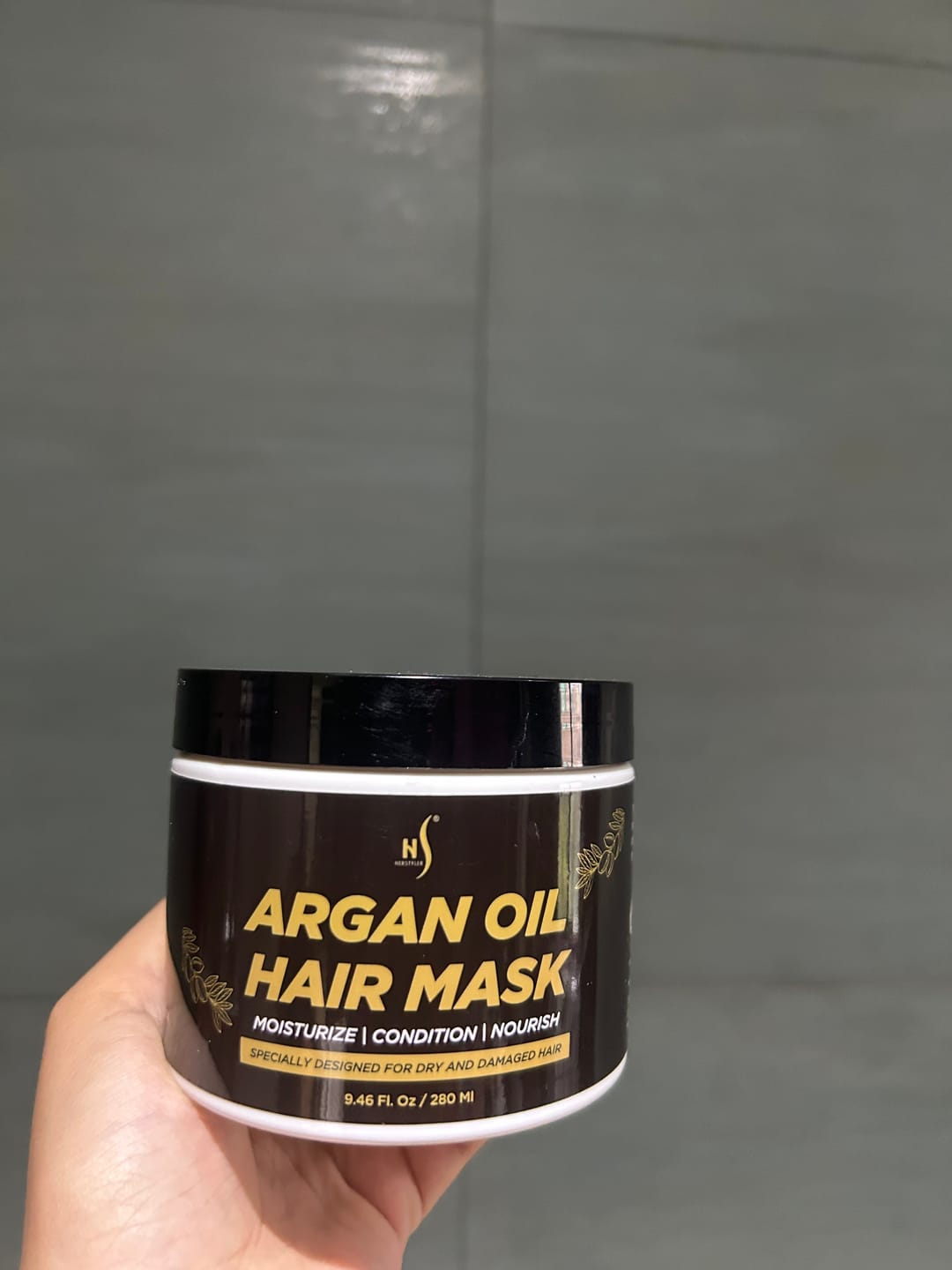 Customer photo review of Argan Oil Hair Mask
