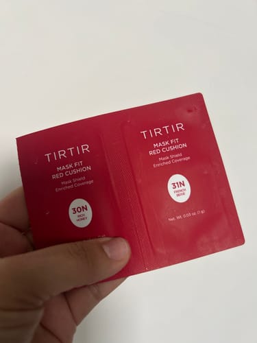 Customer photo review of Mask Fit Red Cushion Trial Kits Medium (#25N - #31N)